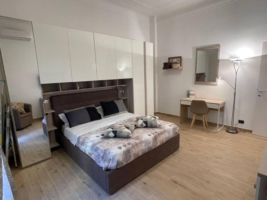 Nel Quartiere Bayres Suite Completamente Rinnovata Milano Exteriör bild